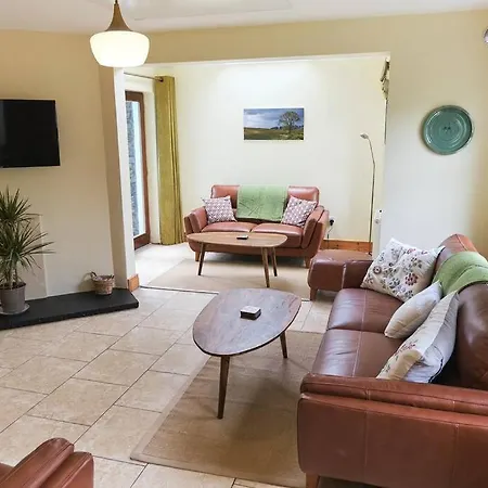 Nyaraló Let - New Town *